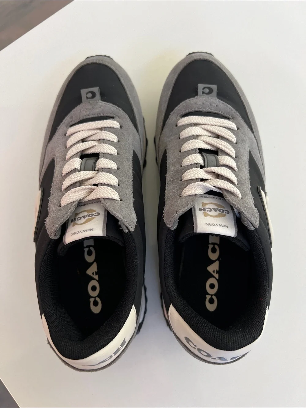 Coach runner lace up sneakers black and chalk gray cream C logo size 6.5
